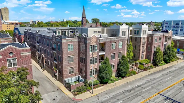 450 E Ohio Street #APT 310, Indianapolis, IN 46204