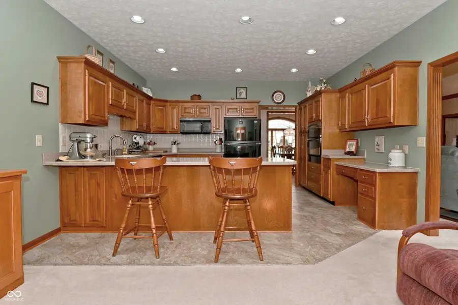7534 Chestnut Hills Drive, Indianapolis, IN 46278 - #3