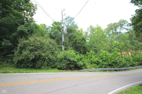 01 Sweetwater Drive, Nineveh, IN 46164