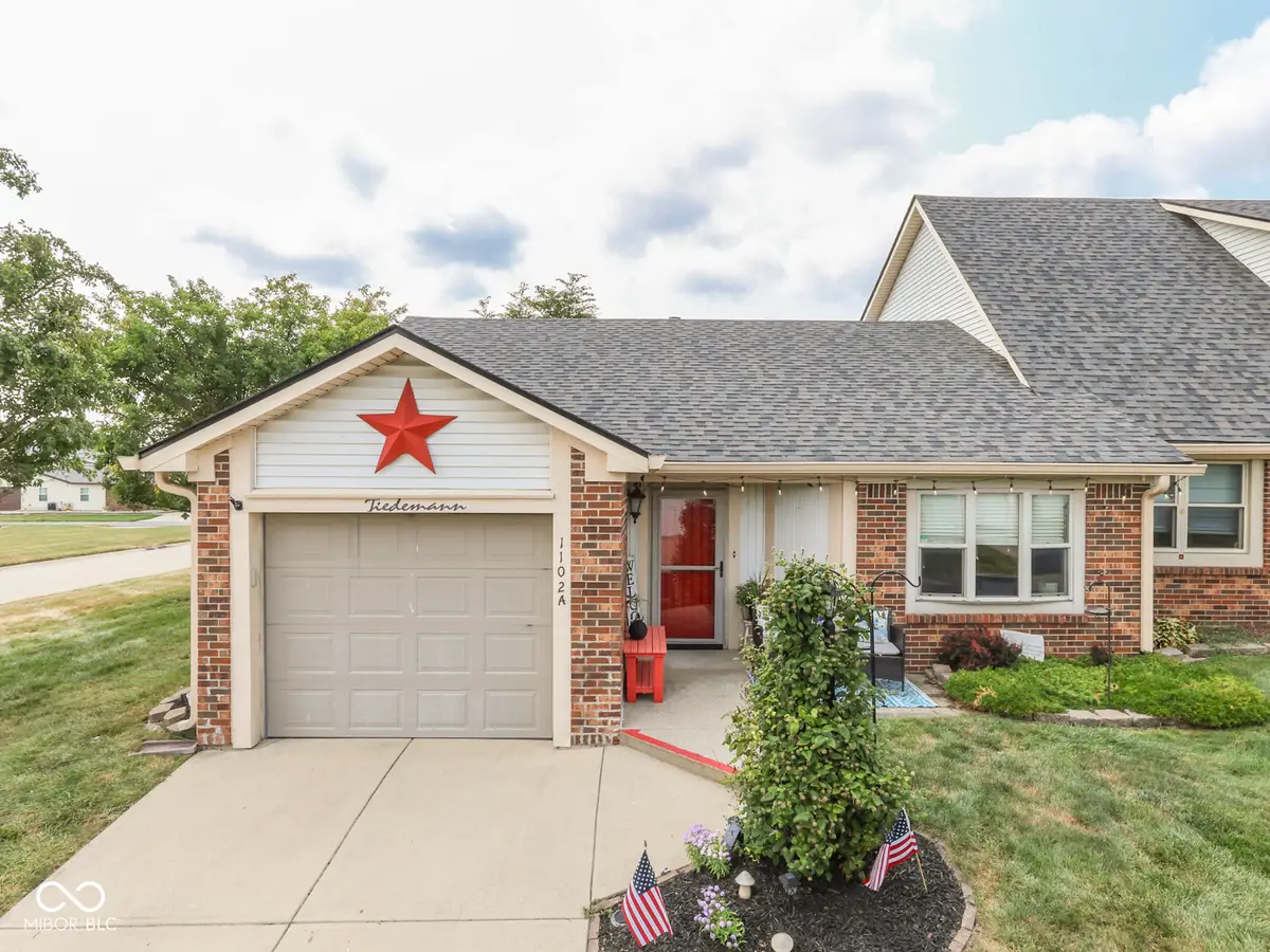 1102 E Paradise Court #A, Greenwood, IN 46143 - #1