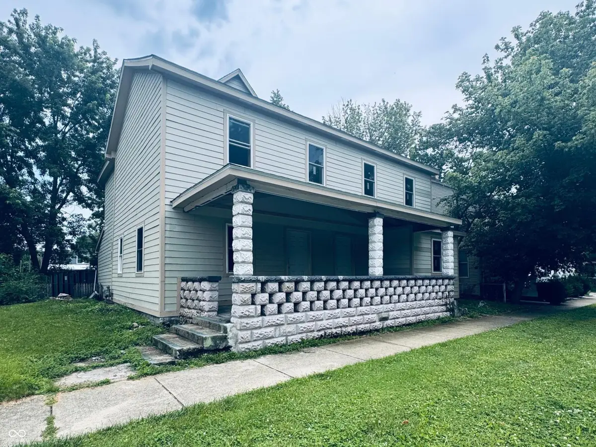 133 S Center Street, Plainfield, IN 46168 - #1