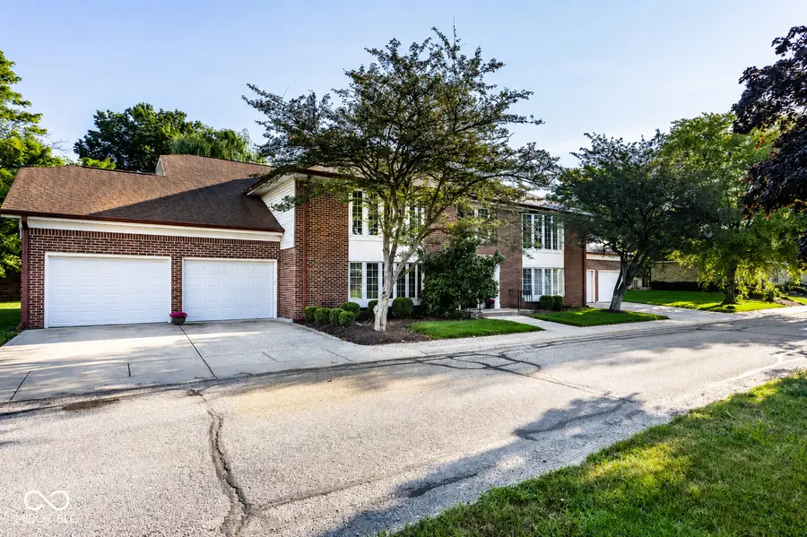 1316 Kings Cove Court, Indianapolis, IN 46260 - #3