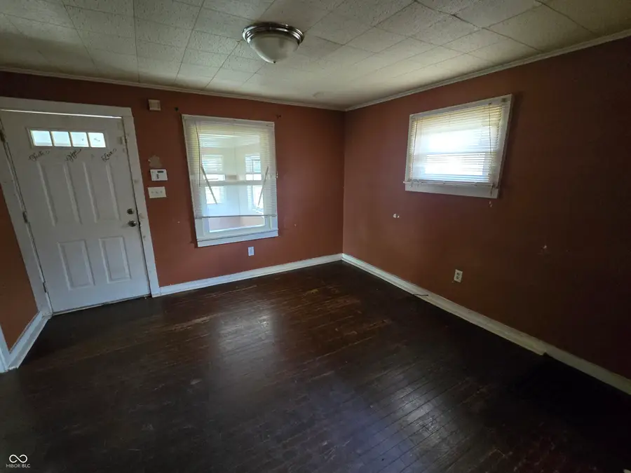 654 N Alton Avenue, Indianapolis, IN 46222 - #3