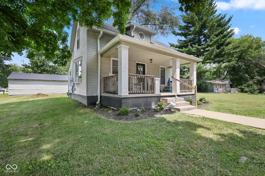 157 W Boone Street, Cloverdale, IN 46120 - #3