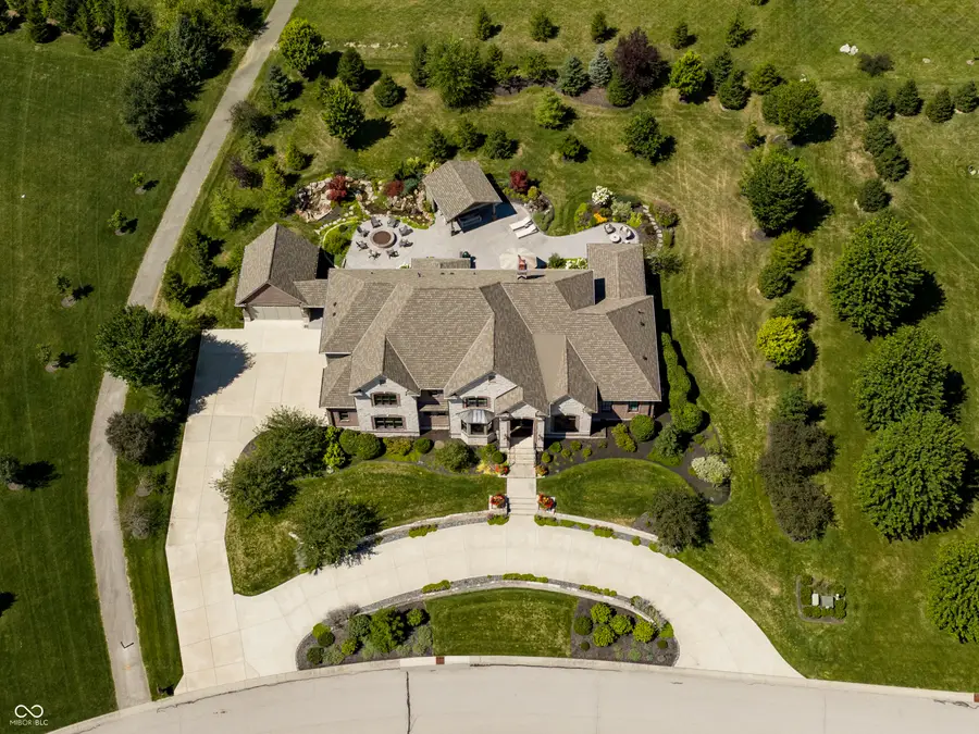 6760 Wellington Circle, Zionsville, IN 46077 - #3