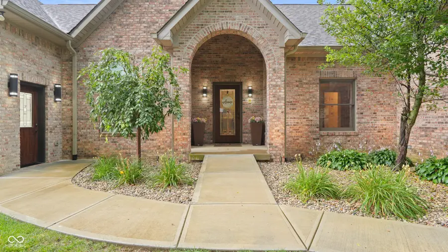 2860 W Buckeye Drive, Greenfield, IN 46140 - #2