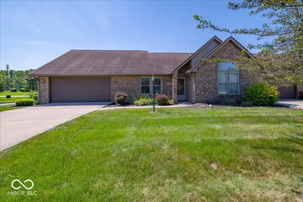 6601 W Talamore Court, Yorktown, IN 47396