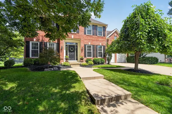 9893 Parkshore Drive, Fishers, IN 46038