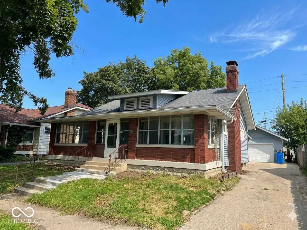 853 N Gladstone Avenue, Indianapolis, IN 46201 - #1