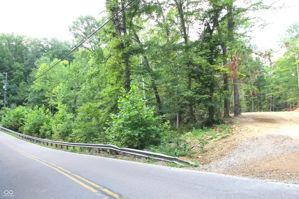 02 Sweetwater Drive, Nineveh, IN 46164