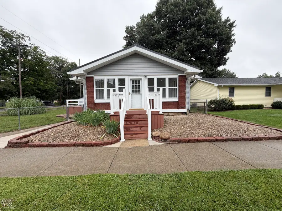 2402 Thompson, Terre Haute, IN 47802 - #3