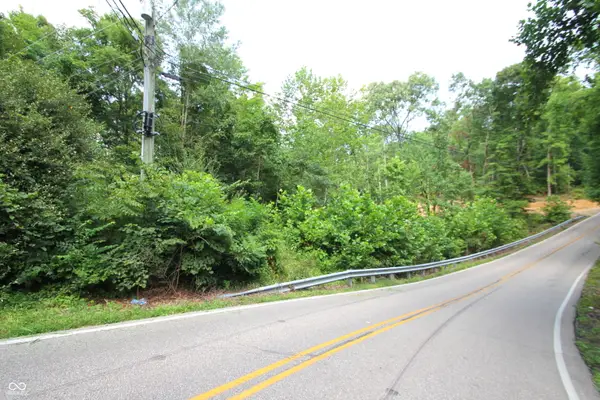 03 Sweetwater Drive, Nineveh, IN 46164