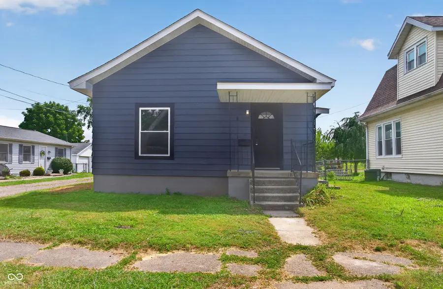 106 S Pine Street, Crawfordsville, IN 47933 - #2