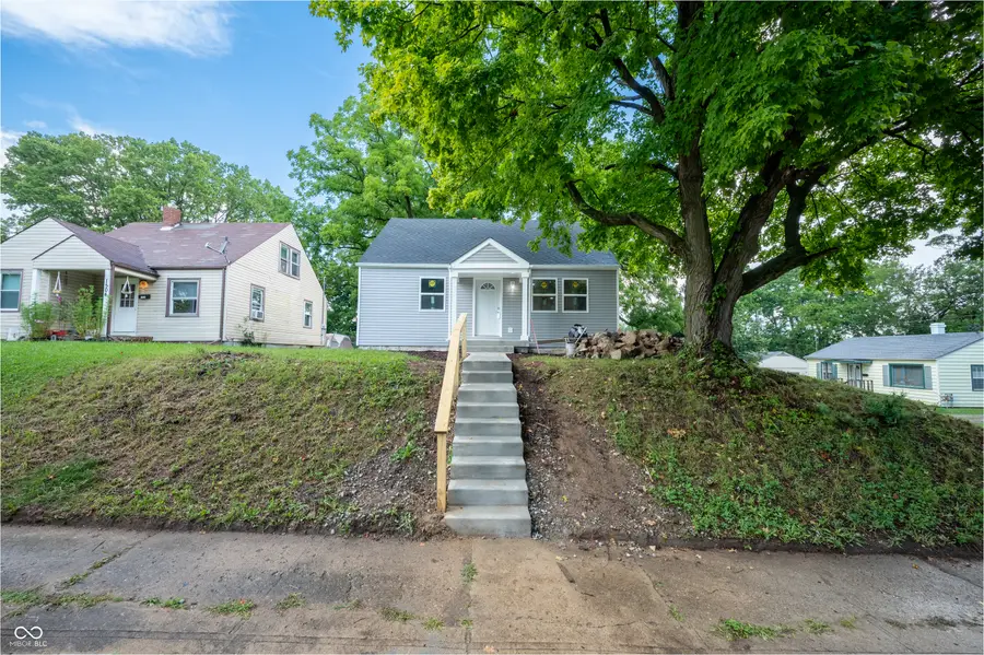 1500 W 11th Street, Anderson, IN 46016 - #2