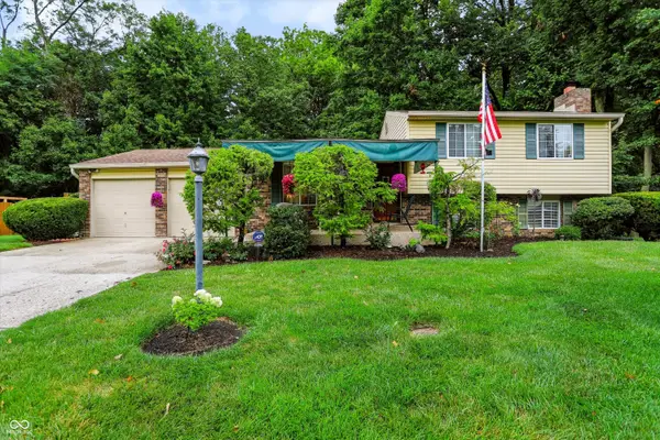 6536 Woodford Lane, Indianapolis, IN 46237