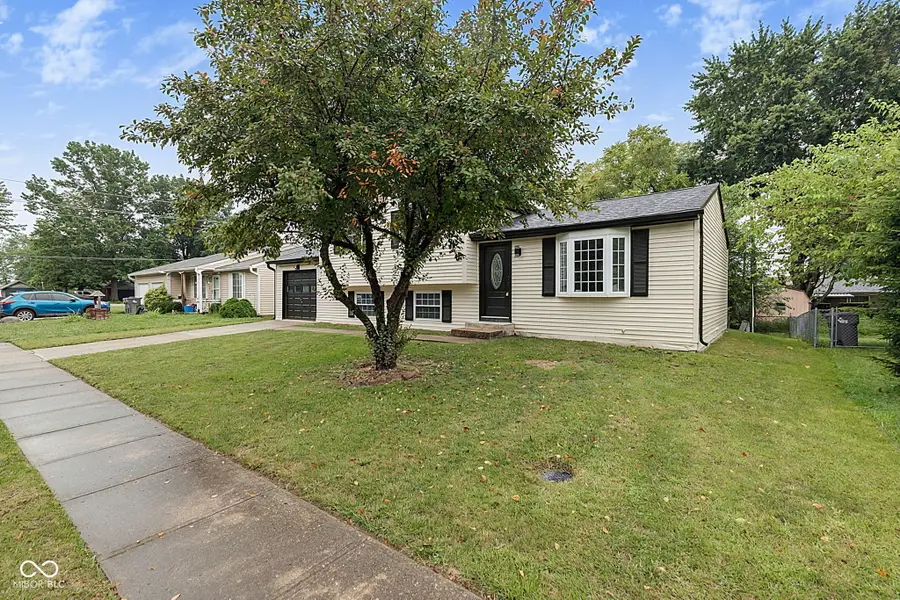 921 Waring Drive E, Indianapolis, IN 46229 - #2