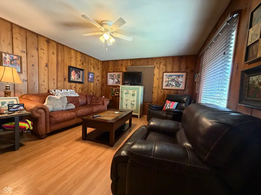 715 Central Avenue, Batesville, IN 47006 - #2