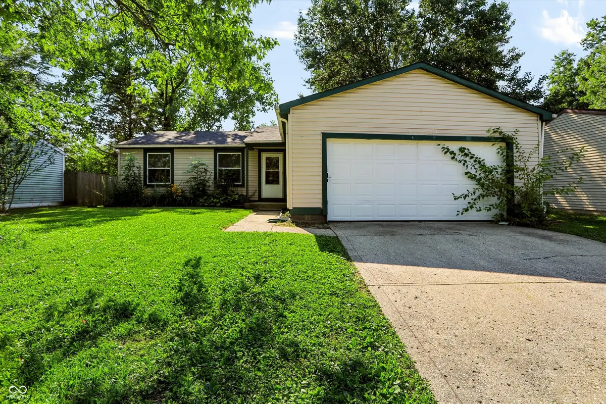 916 Waring Drive E, Indianapolis, IN 46229 - #1