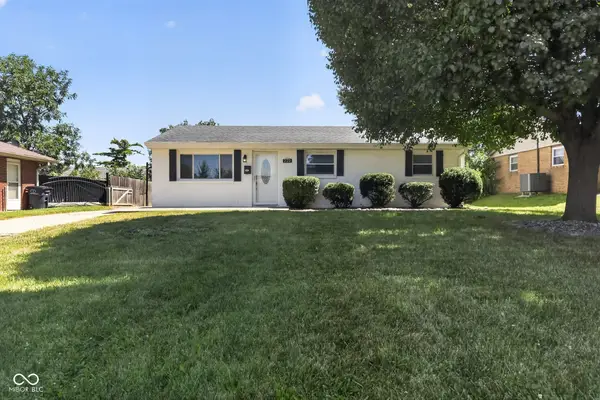 222 Grovewood Drive, Beech Grove, IN 46107