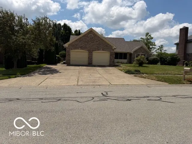 1019 Mount Vernon, Greenwood, IN 46142 - #1