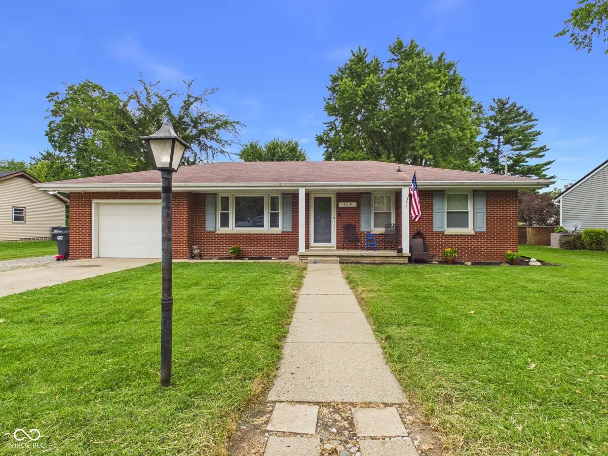 410 W Van Buren Street, Alexandria, IN 46001 - #1