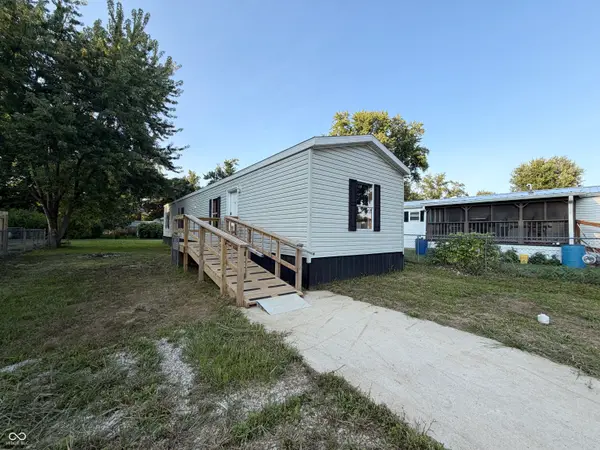 1026 Van Bibber Lake, Greencastle, IN 46135