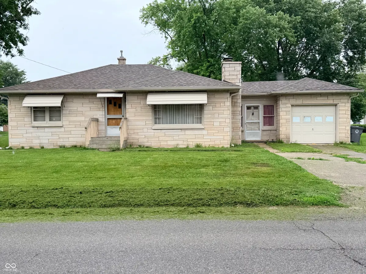 813 S Obrien Street, Seymour, IN 47274 - #1