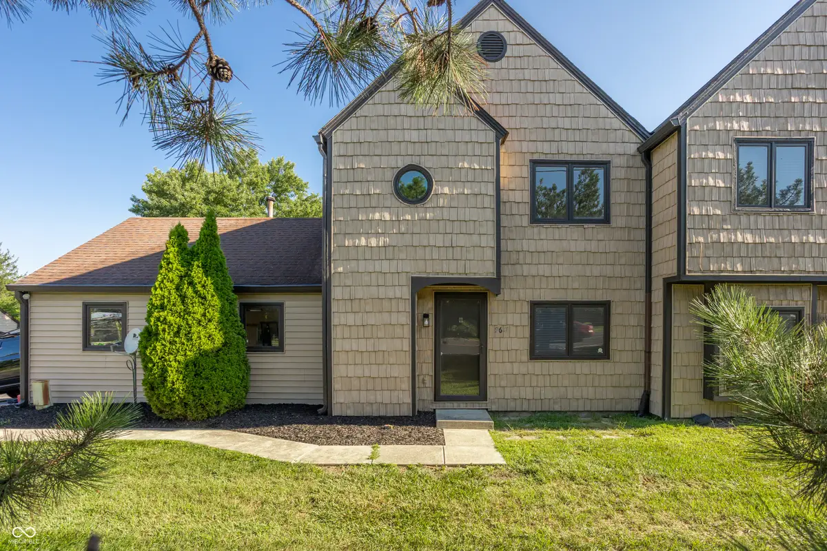 9617 Highgate Circle N, Indianapolis, IN 46250 - #1