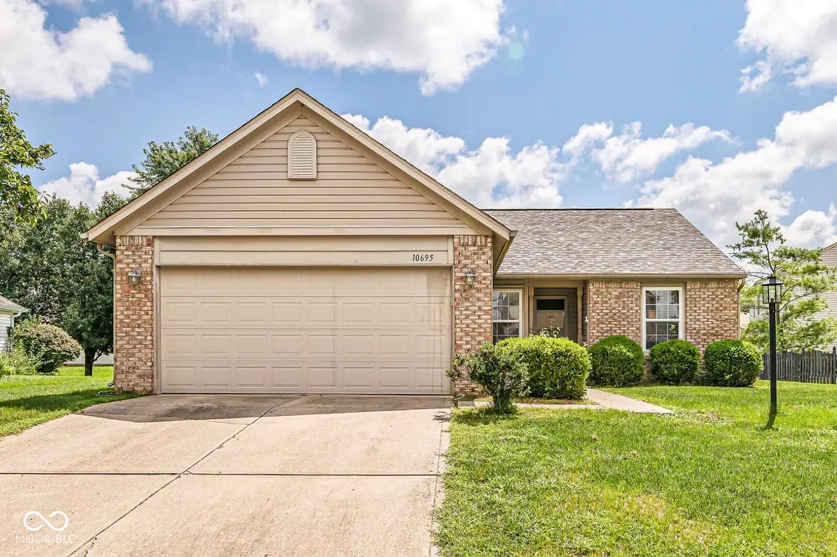10695 Magenta Drive, Noblesville, IN 46060 - #1