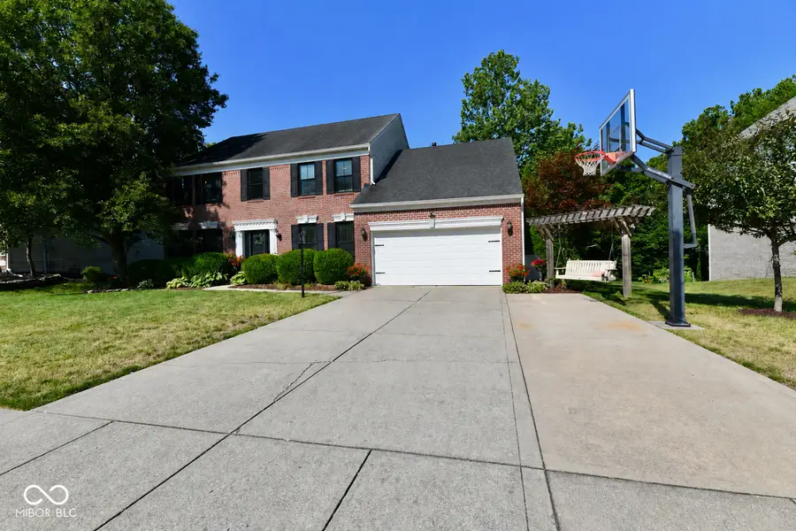 1852 Valleywood Drive, Avon, IN 46123 - #2