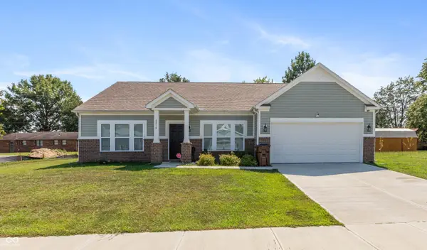 2016 Sandhill Drive, Seymour, IN 47274