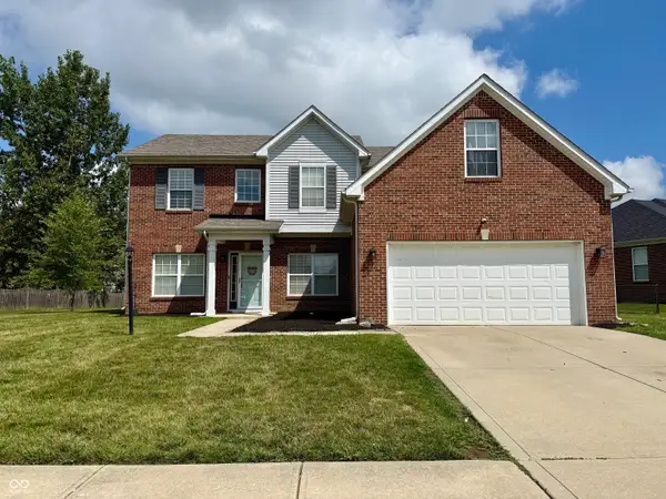 5798 W Glenview Drive, McCordsville, IN 46055