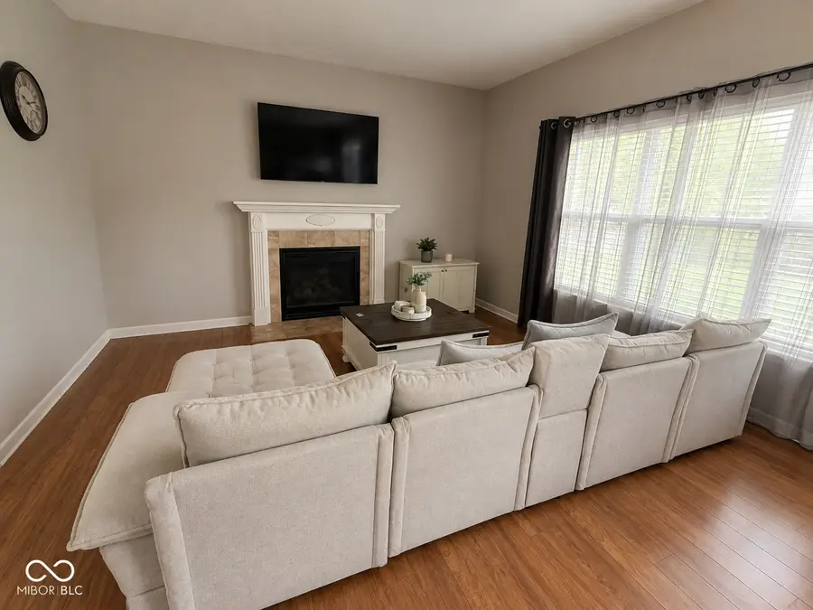 5798 W Glenview Drive, McCordsville, IN 46055 - #3