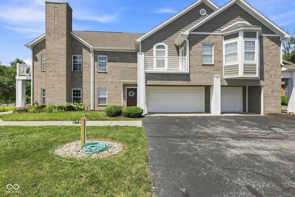 1593 Sierra Springs, Carmel, IN 46280