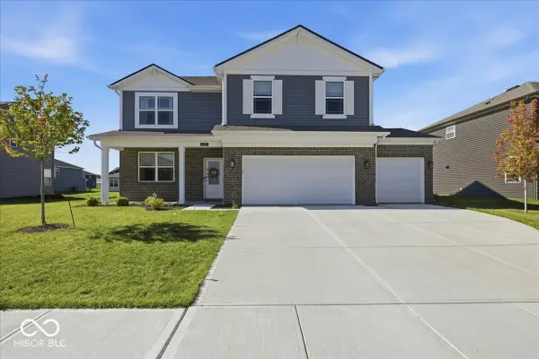 6039 Madera Drive, Whitestown, IN 46075