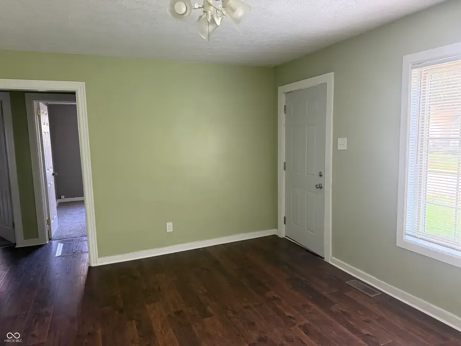 1618 W 17th Street, Anderson, IN 46016 - #3