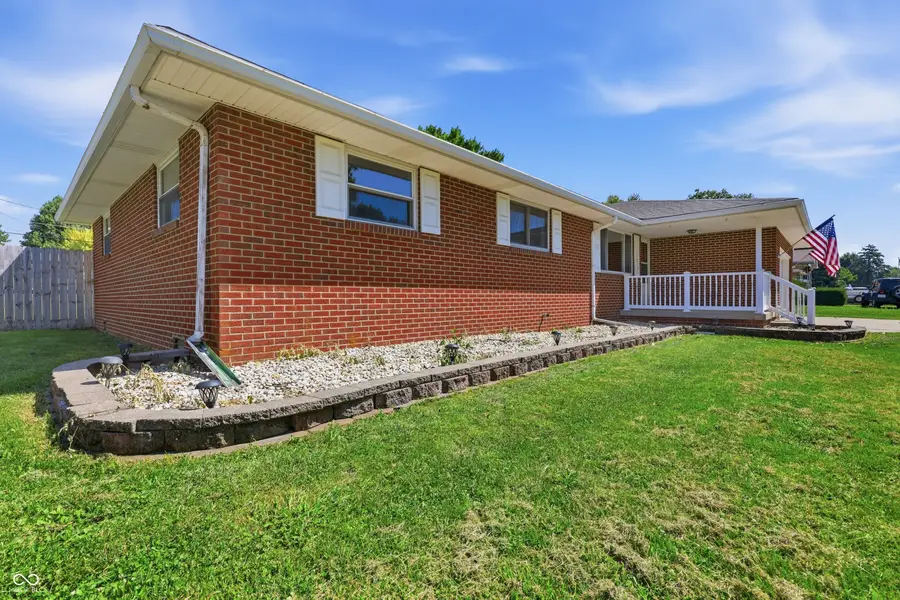 912 W 10th Street, Greensburg, IN 47240 - #2