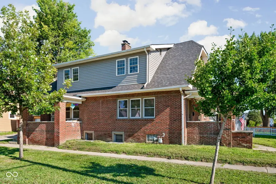 1724 Woodlawn Avenue, Indianapolis, IN 46203 - #2