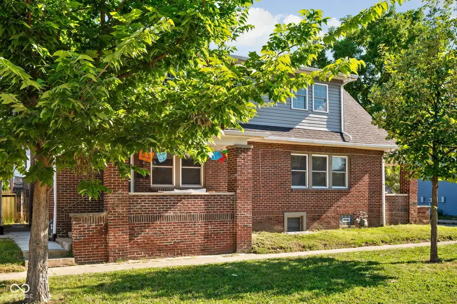 1724 Woodlawn Avenue, Indianapolis, IN 46203 - #3