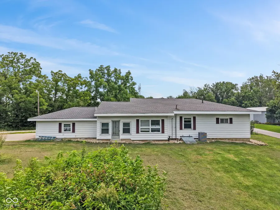 2578 E Vandalia, Flat Rock, IN 47234 - #2