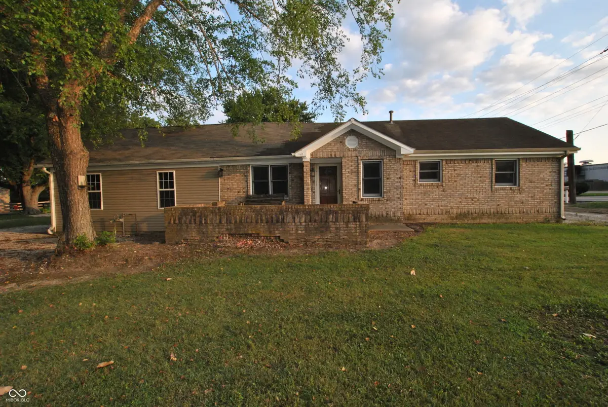 1235 Indianapolis Road, Mooresville, IN 46158 - #1