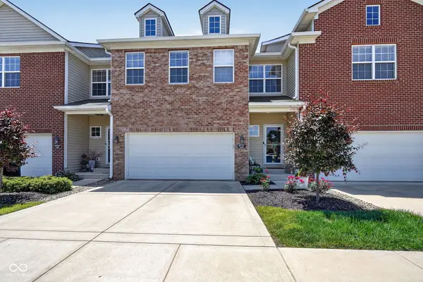9737 Thorne Cliff Way #104, Fishers, IN 46037