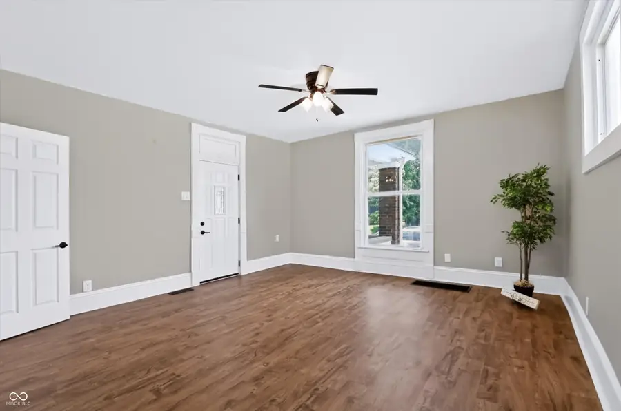 1507 Lafayette Avenue, Columbus, IN 47201 - #3