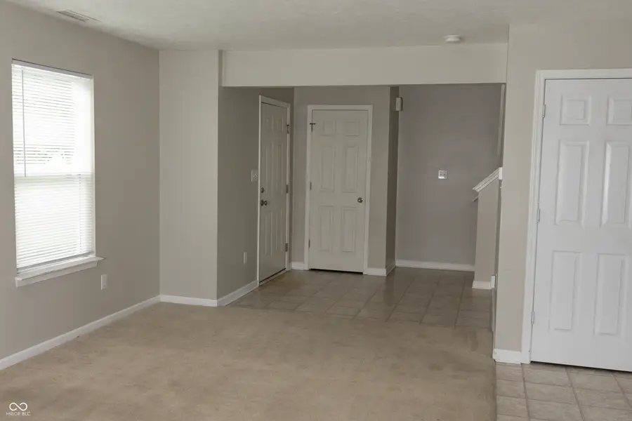 2122 Cedarmill Drive, Franklin, IN 46131 - #3