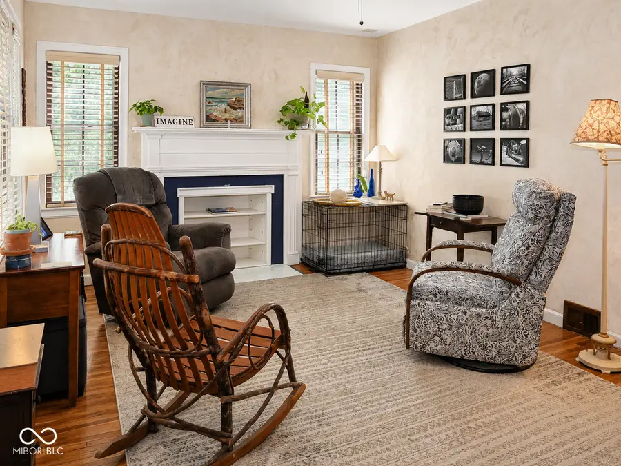 2216 Caldwell Place, Columbus, IN 47201 - #3