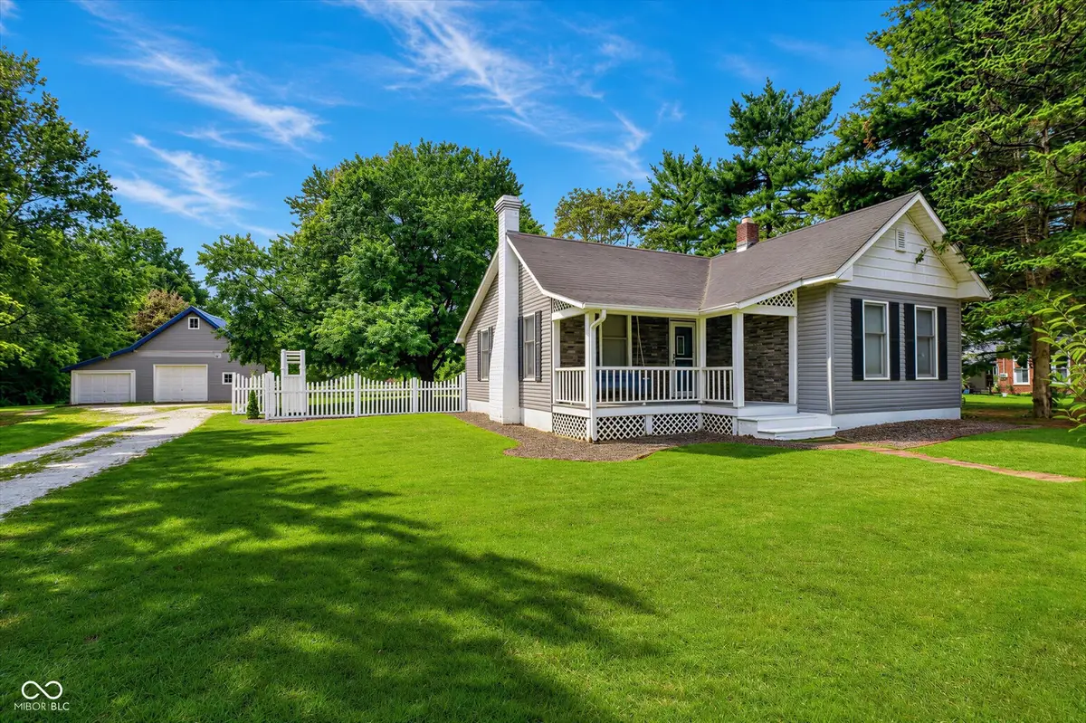 2917 E County Road 400 S, Plainfield, IN 46168 - #1