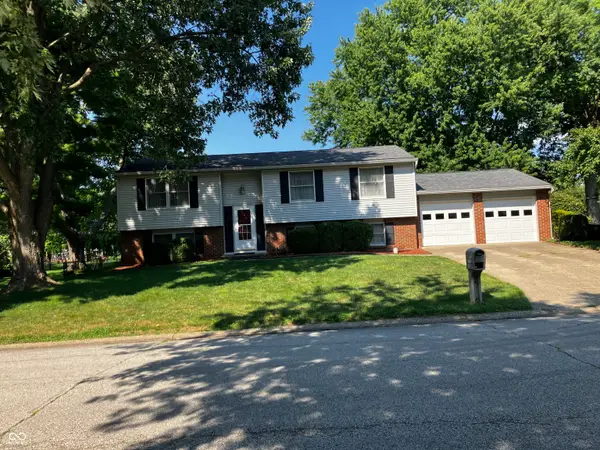 8451 Royal Meadow Drive, Indianapolis, IN 46217