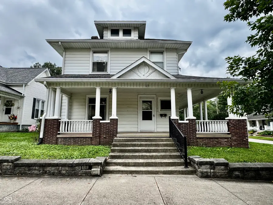 615 W Pike, Crawfordsville, IN 47933 - #3