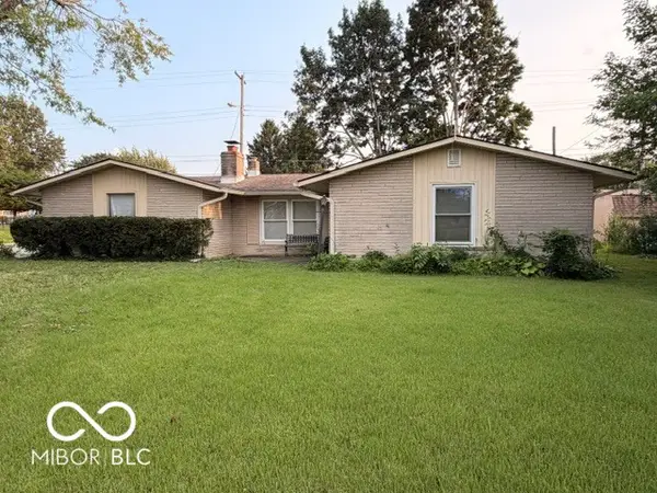 722 Howard Road, Greenwood, IN 46142