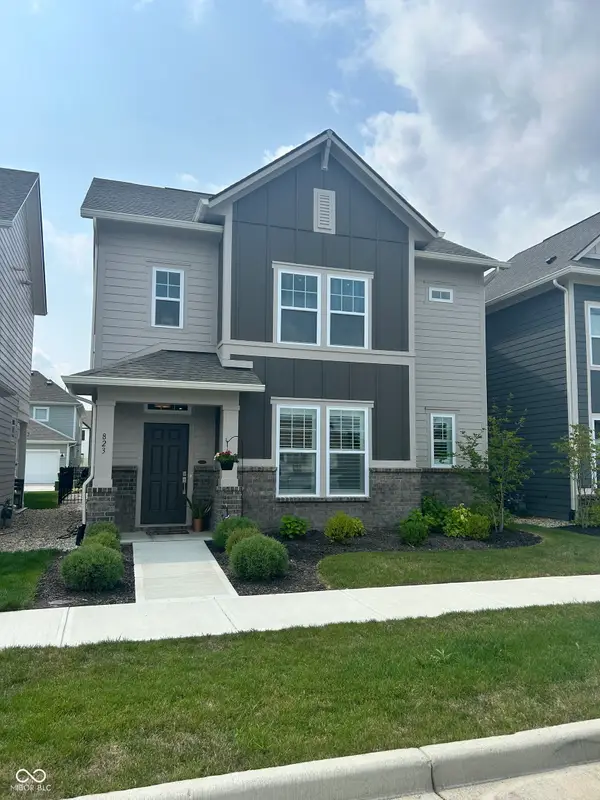 823 Rose Garden Way, Westfield, IN 46074